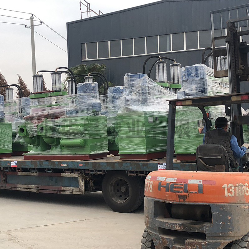 YB柱塞泥漿泵出售