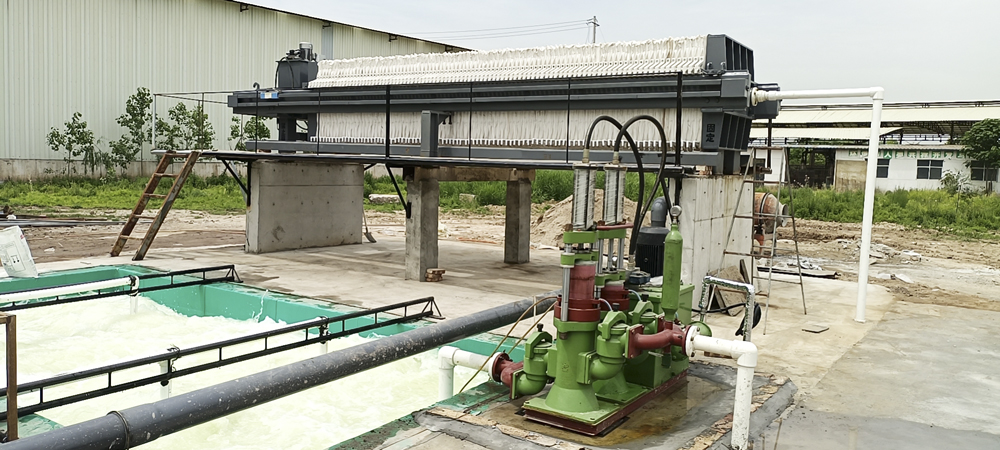 250平米壓濾機(jī)使用-1000尺寸-2 250平米壓濾機(jī)使用-1000尺寸-2